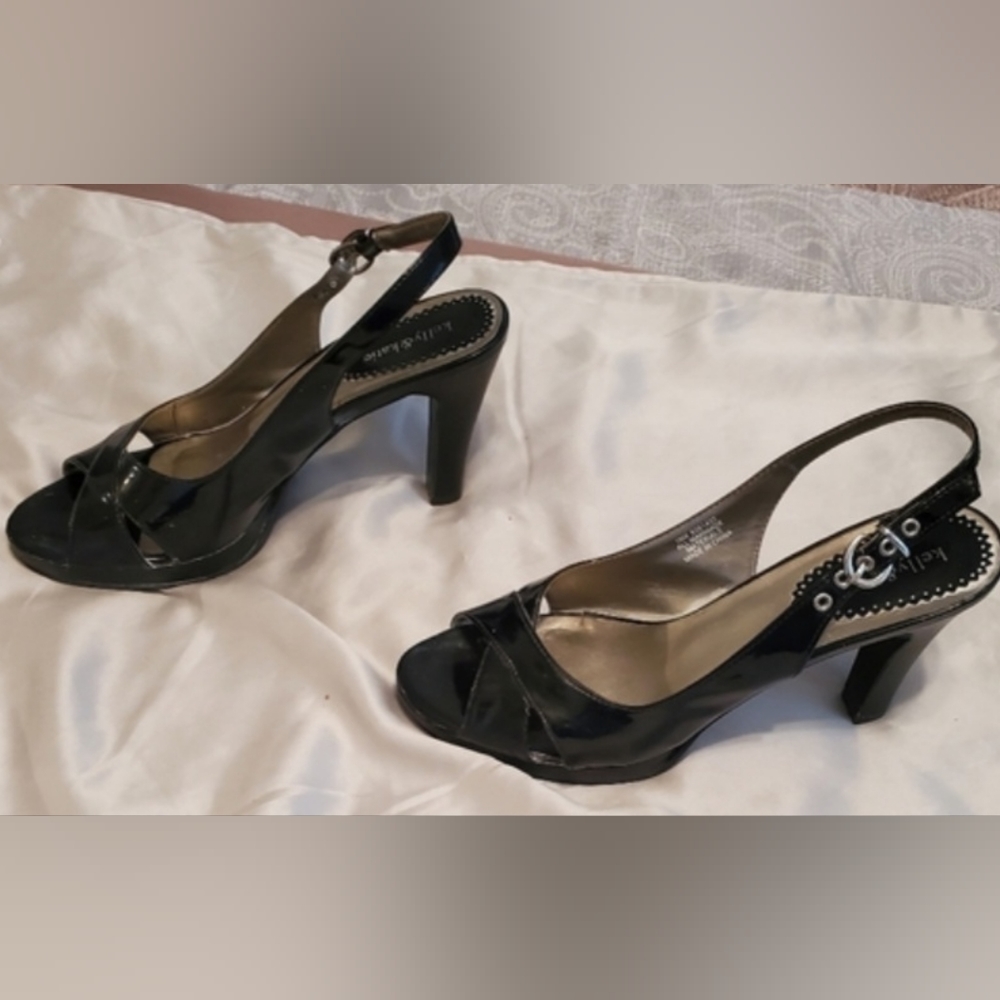 Women's shoes